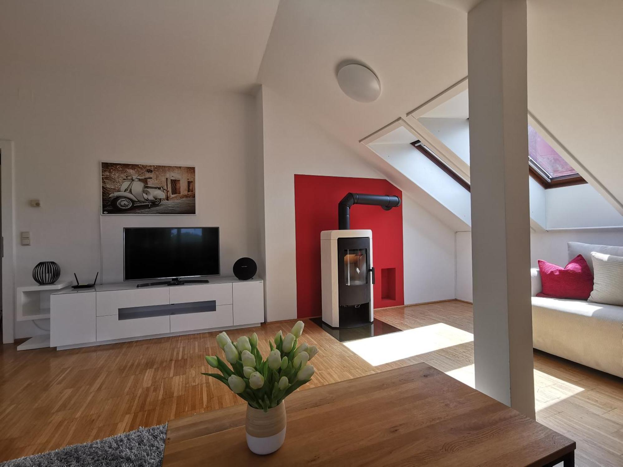 Moderne Dachgeschosswohnung Zentral By Seebnb Velden am Wörthersee Zewnętrze zdjęcie