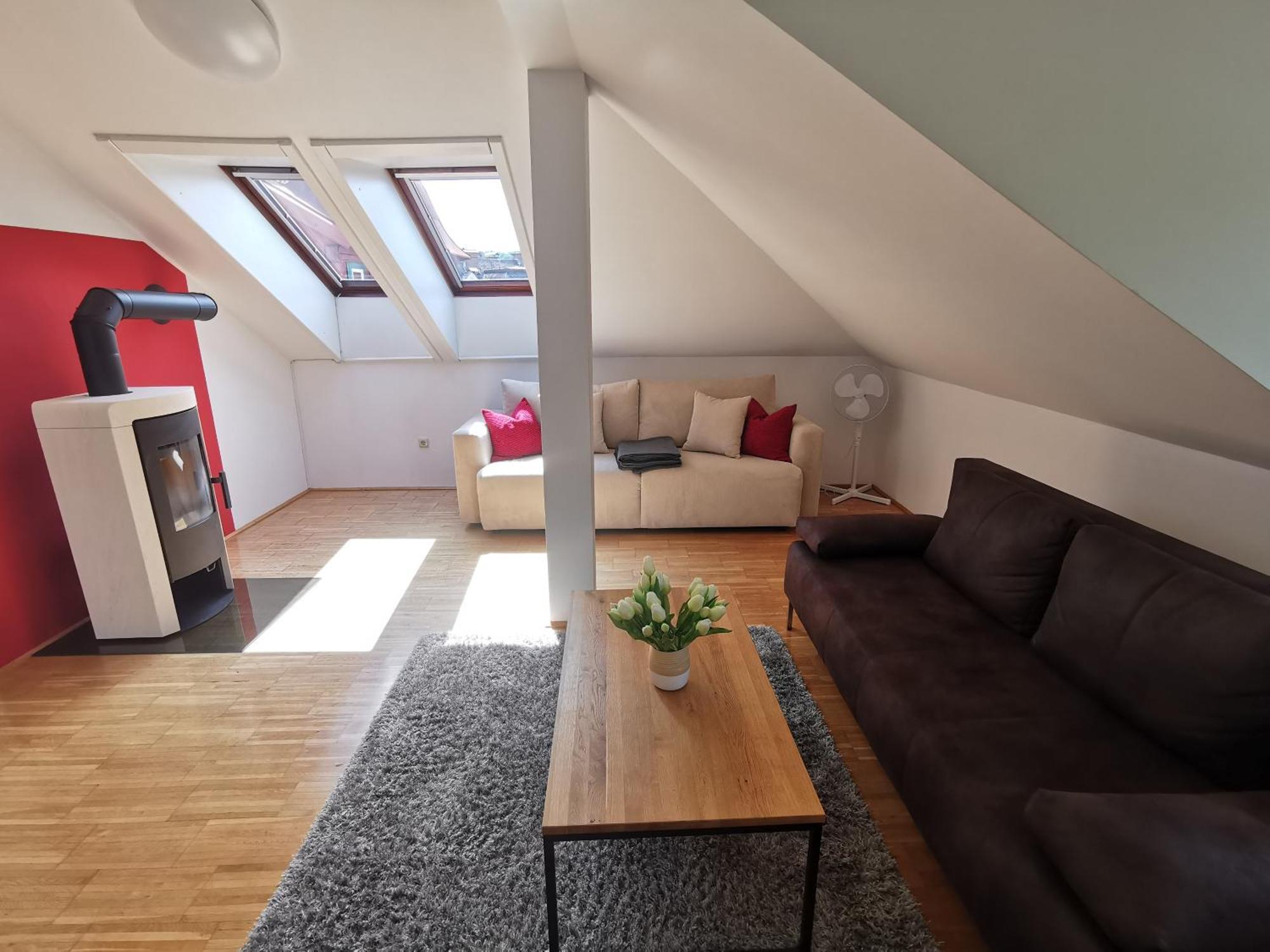 Moderne Dachgeschosswohnung Zentral By Seebnb Velden am Wörthersee Zewnętrze zdjęcie