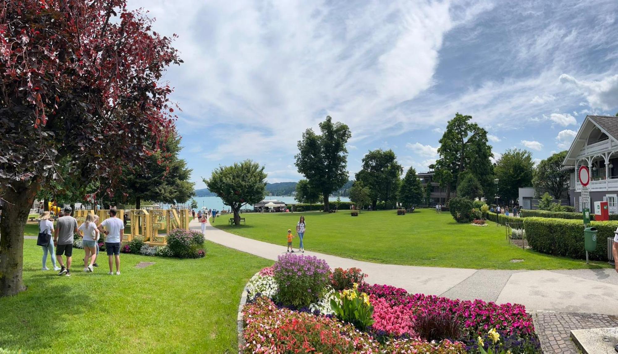 Moderne Dachgeschosswohnung Zentral By Seebnb Velden am Wörthersee Zewnętrze zdjęcie